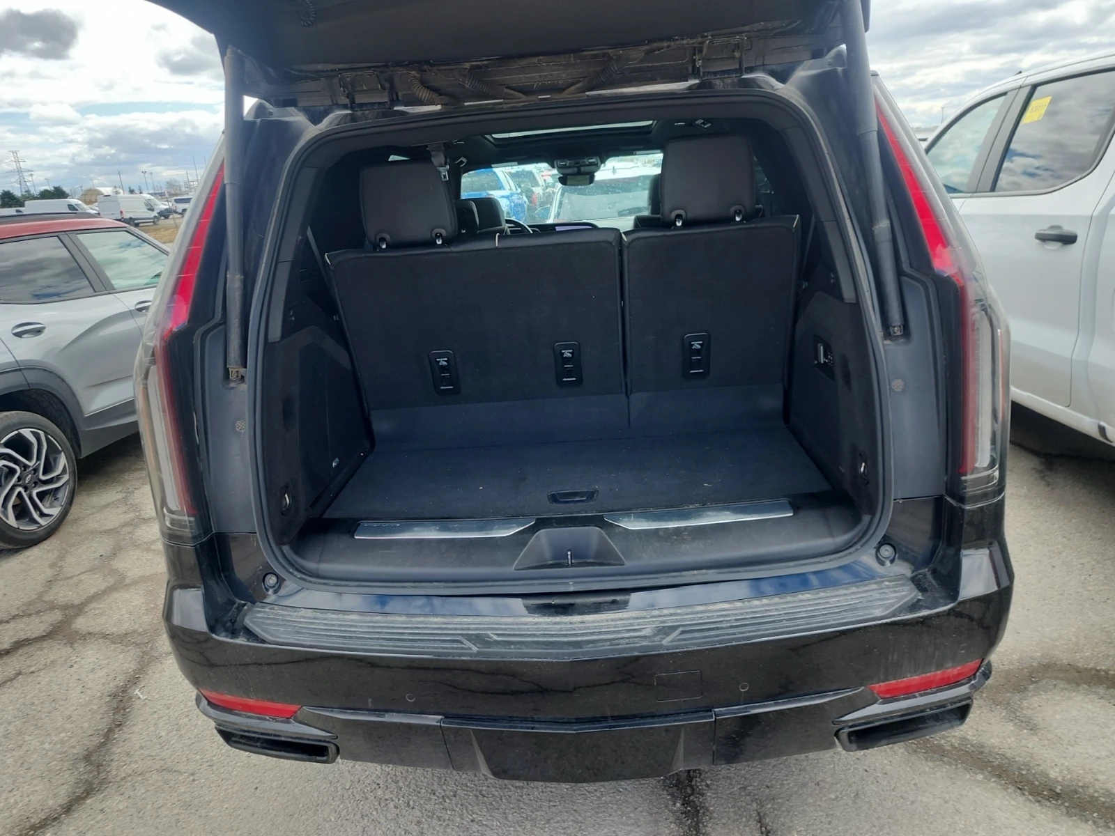 Cadillac Escalade 4WD  Sport | Mobile.bg � ����������� 7