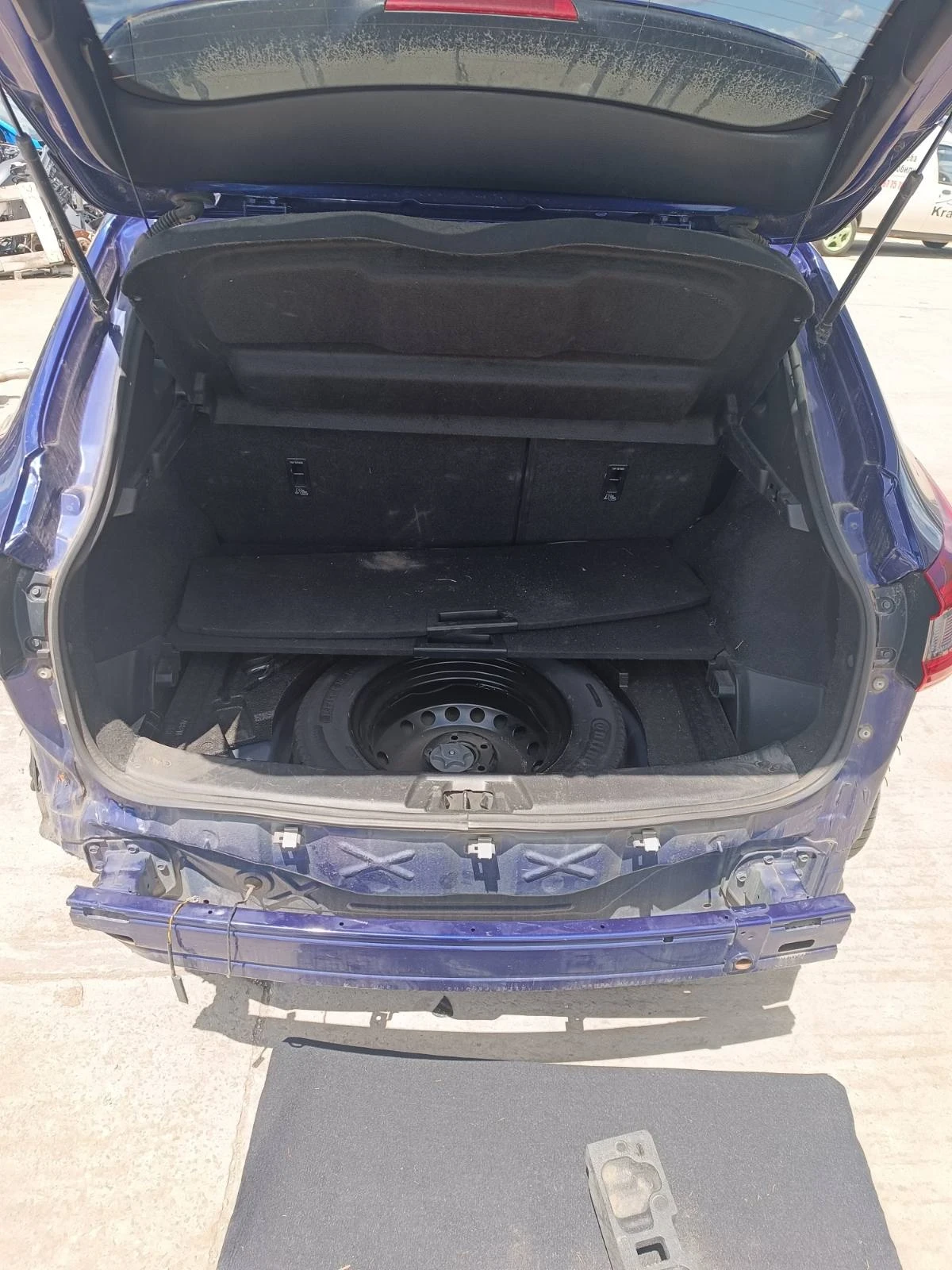 Nissan Qashqai 1.6DCI 4X4 R9ME, снимка 5 - Автомобили и джипове - 54747287