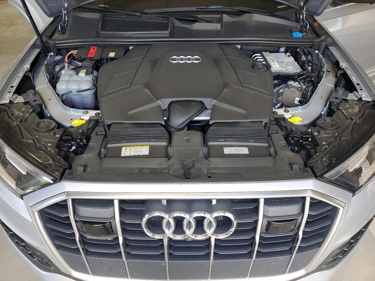Audi Q7 3.0l Premium Plus, снимка 12 - Автомобили и джипове - 55094165