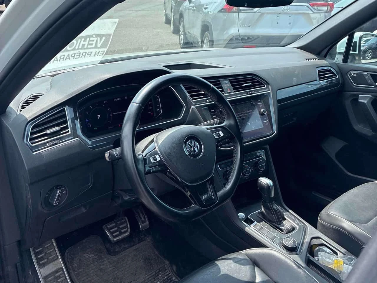 VW Tiguan Highline /FENDER/360/ОБДУХВАНЕ/АВТОКРЕДИТ , снимка 5 - Автомобили и джипове - 55500538