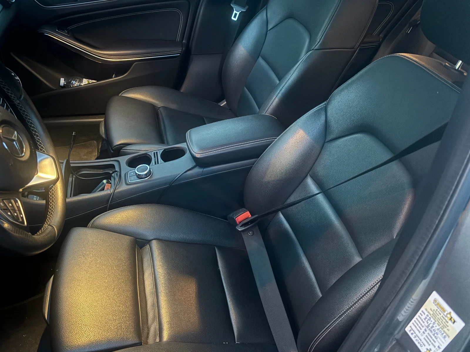 Mercedes-Benz GLA, снимка 11 - Автомобили и джипове - 56488477