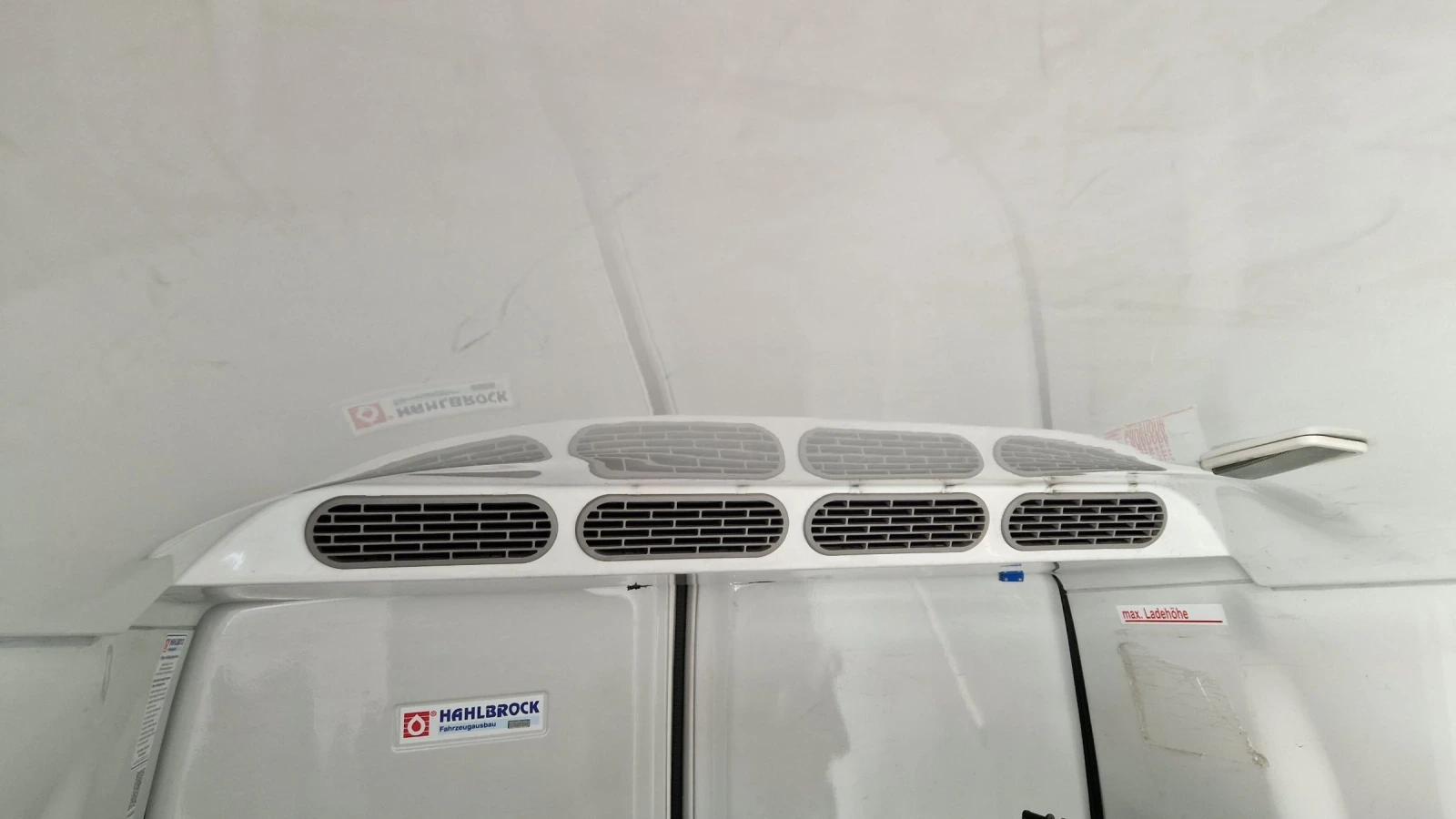 VW T6 2.0 TDI.102 кс.ХЛАДИЛЕН МАКСИ , снимка 12 - Бусове и автобуси - 55260036