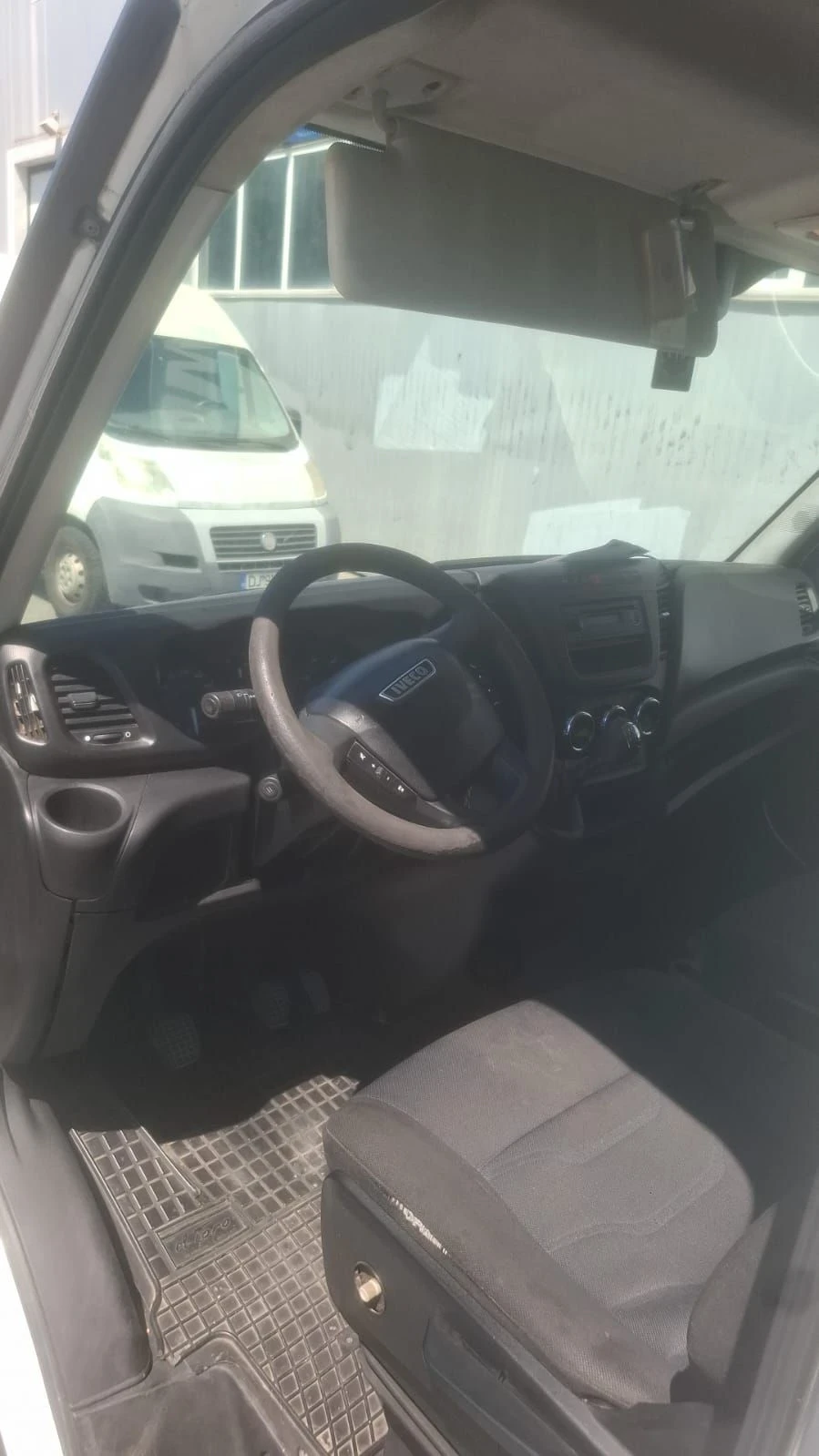 Iveco 35s16 35с16 2.3куб.160к.с, снимка 7 - Бусове и автобуси - 56119375