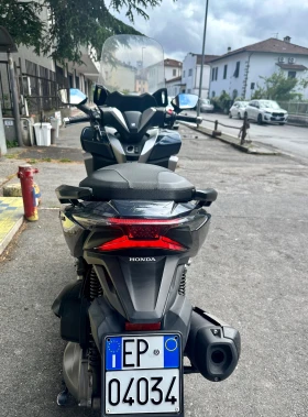 Honda Forza 300i ABS/TC/LED 03.2019г., снимка 16
