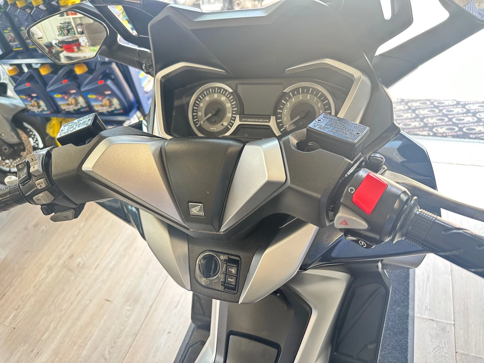 Honda Forza 300i ABS/TC/LED 03.2019г., снимка 2 - Мотоциклети и мототехника - 54631126