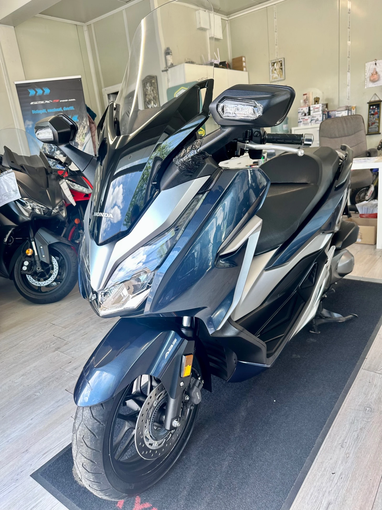 Honda Forza 300i ABS/TC/LED 03.2019г., снимка 6 - Мотоциклети и мототехника - 54631126