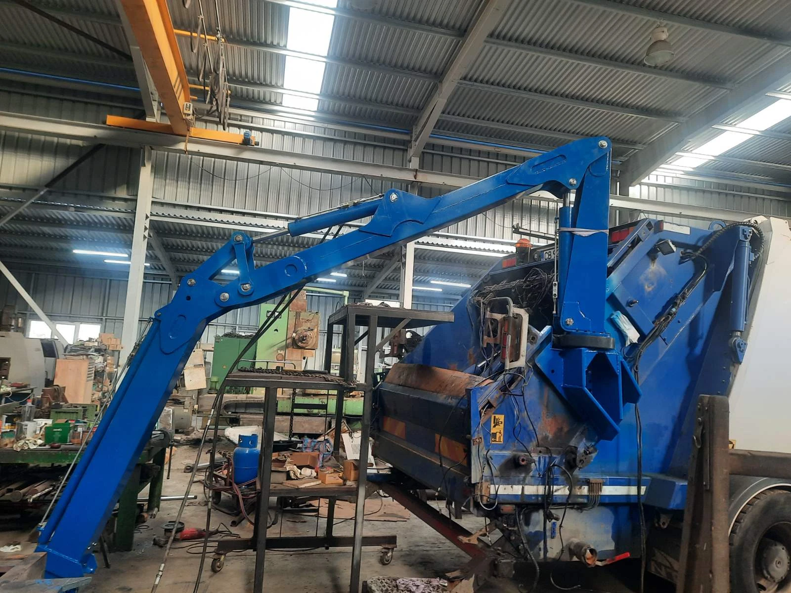 Други специализирани машини Друга HLC4000L.8, снимка 2 - Индустриална техника - 53708072