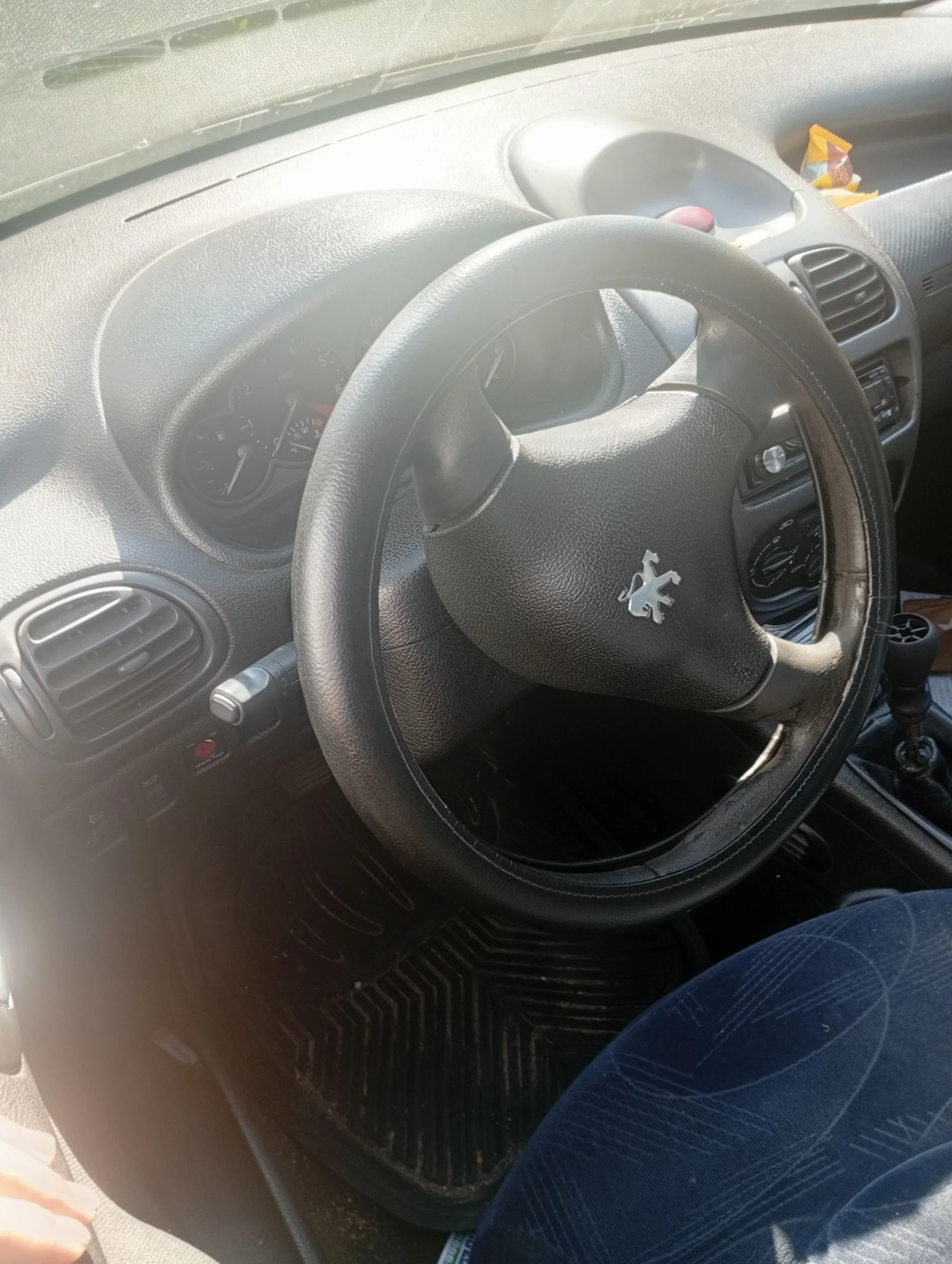 Peugeot 206  206 1.4i   | Mobile.bg   3