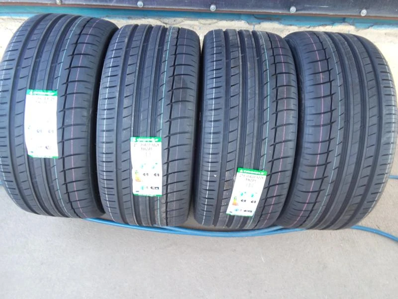 Гуми Летни 265/45R20, снимка 2 - Гуми и джанти - 45649488