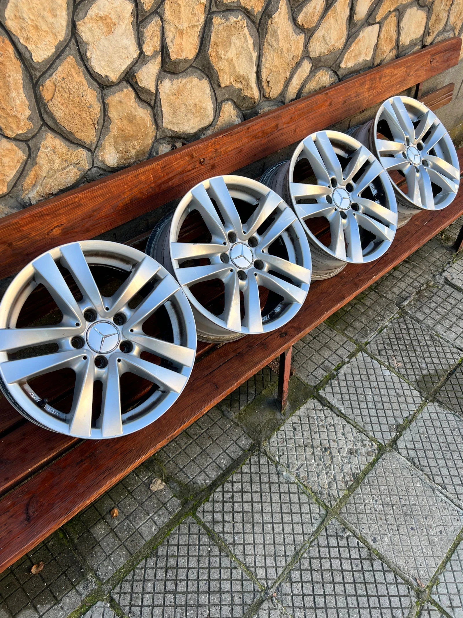 ������ | Mobile.bg � ����������� 8