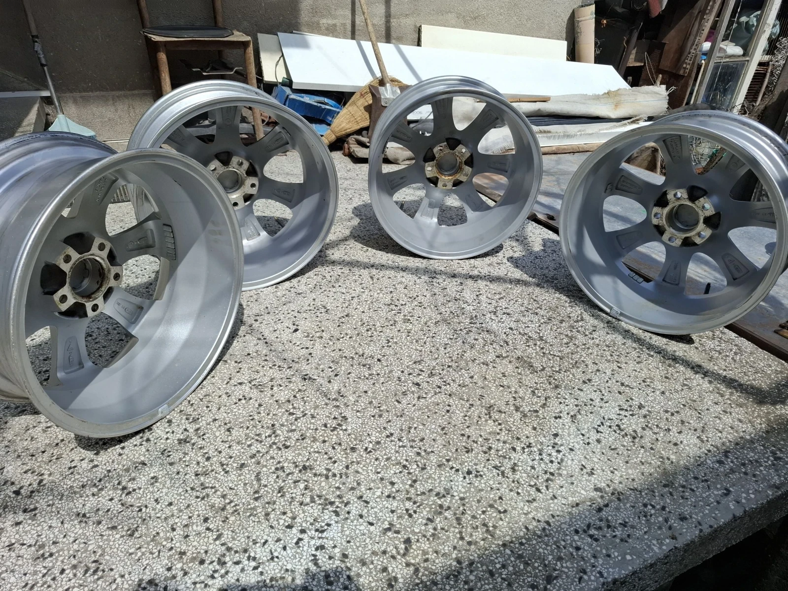 Джанти за Hyundai, снимка 3 - Гуми и джанти - 54184576