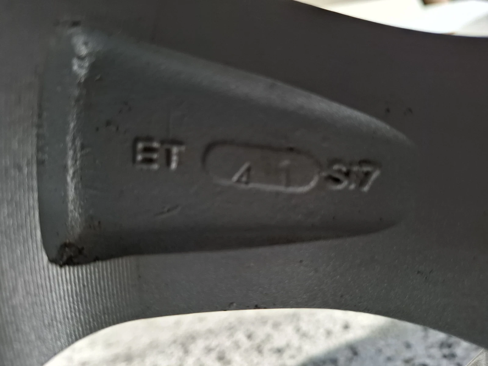 Джанти за Hyundai, снимка 6 - Гуми и джанти - 54184576