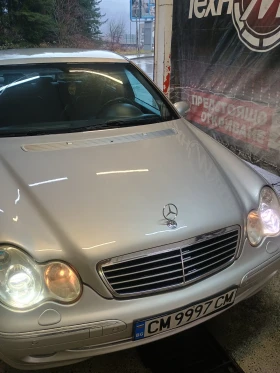 Mercedes-Benz C 200 C 200, снимка 7
