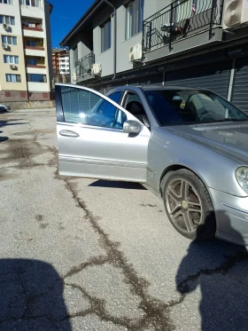 Mercedes-Benz C 200 C 200, снимка 2