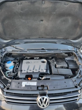 VW Touran 2.0tdi 140к.с Full екстри, Панорама., снимка 17