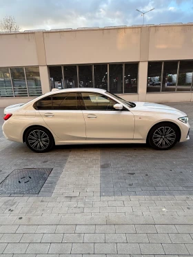 BMW 320  Plug-in Hybrid М пакет Алкантара Черен таван, снимка 12