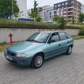 Opel Astra 1.6i, снимка 2