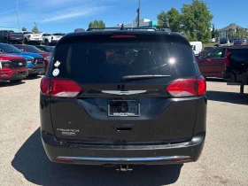 Chrysler Pacifica * Touring L Plus * АВТОКРЕДИТ БЕЗ ПЪРВОНАЧАЛНА* , снимка 4