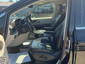 Chrysler Pacifica * Touring L Plus * АВТОКРЕДИТ БЕЗ ПЪРВОНАЧАЛНА* , снимка 13