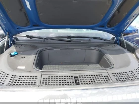 Hyundai Ioniq 9 Se, снимка 10