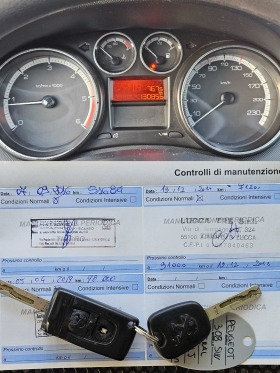 Peugeot 308 1.6HDI/115кс 288нютонметри 140000км/КЛИМА/БЛУТУТ/, снимка 12