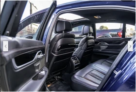 BMW 750 M* SPORT* XDRIVE* HARMON* KARDON* МАСАЖ* ХЕДЪП* ПА - 70700 лв. / 36148.34 € - 25150044 13