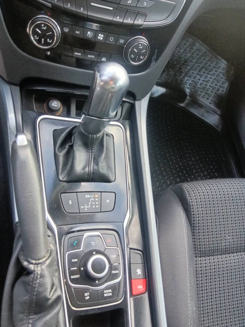 Peugeot 508 2.0 sw 163hp panorama, снимка 8 - Автомобили и джипове - 49532055
