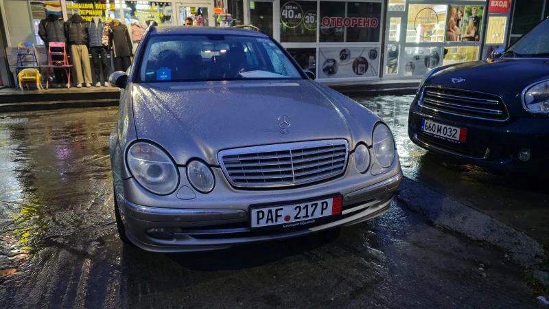 Mercedes-Benz E 320 Внос от германия, снимка 5 - Автомобили и джипове - 48180738