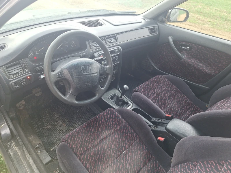 Honda Civic 1.6 Vtec 125 hp, снимка 6 - Автомобили и джипове - 49516732