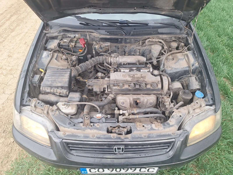 Honda Civic 1.6 Vtec 125 hp, снимка 7 - Автомобили и джипове - 49516732