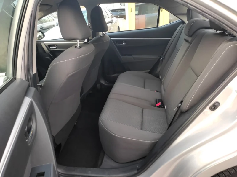 Toyota Corolla 1.6 132hp Luna, снимка 13 - Автомобили и джипове - 51177513