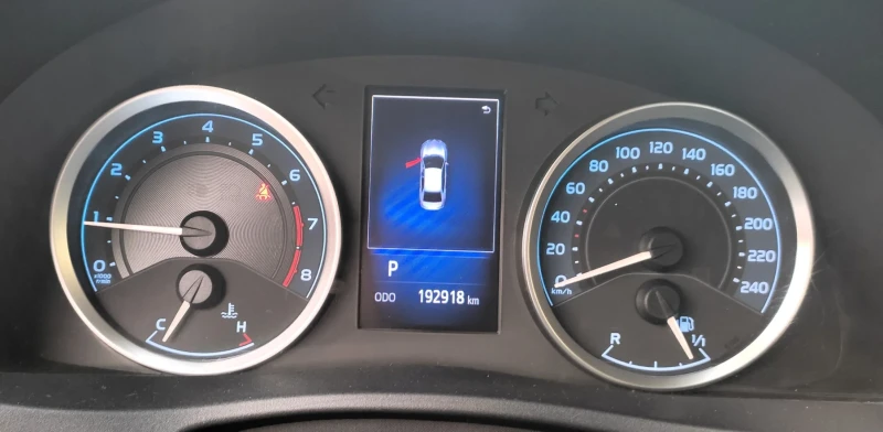 Toyota Corolla 1.6 132hp Luna, снимка 10 - Автомобили и джипове - 51177513