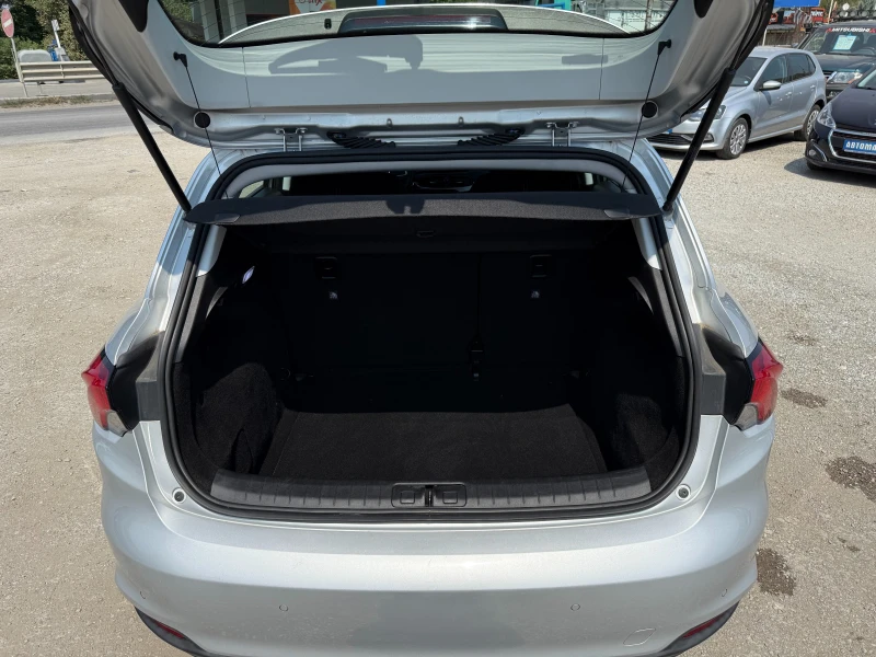 Fiat Tipo 1.3M-JET-95k.c.-парктроник-мултимедия, снимка 12 - Автомобили и джипове - 51300670