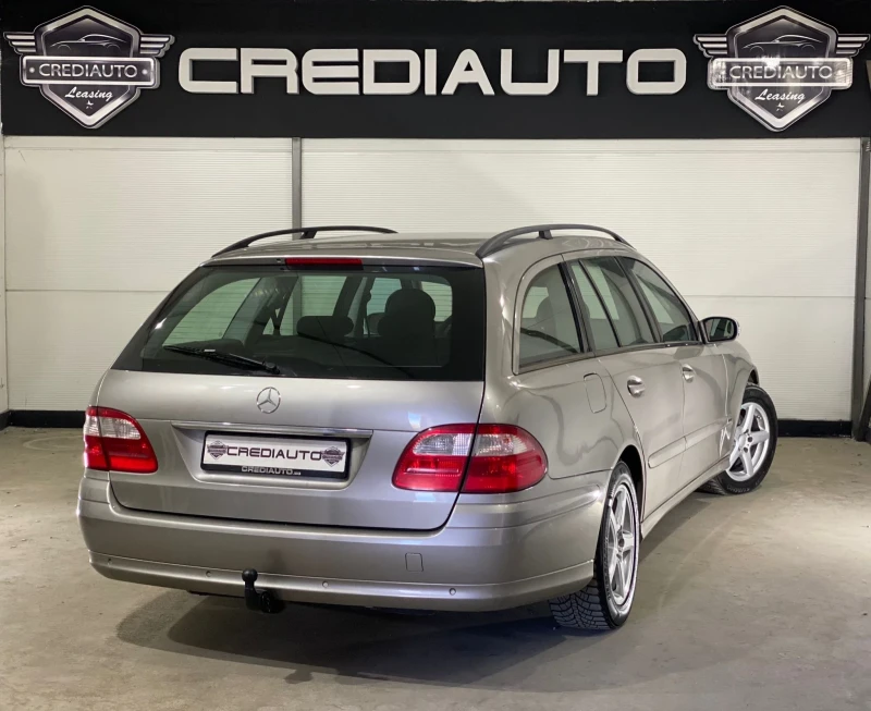 Mercedes-Benz E 220, снимка 6 - Автомобили и джипове - 51642987