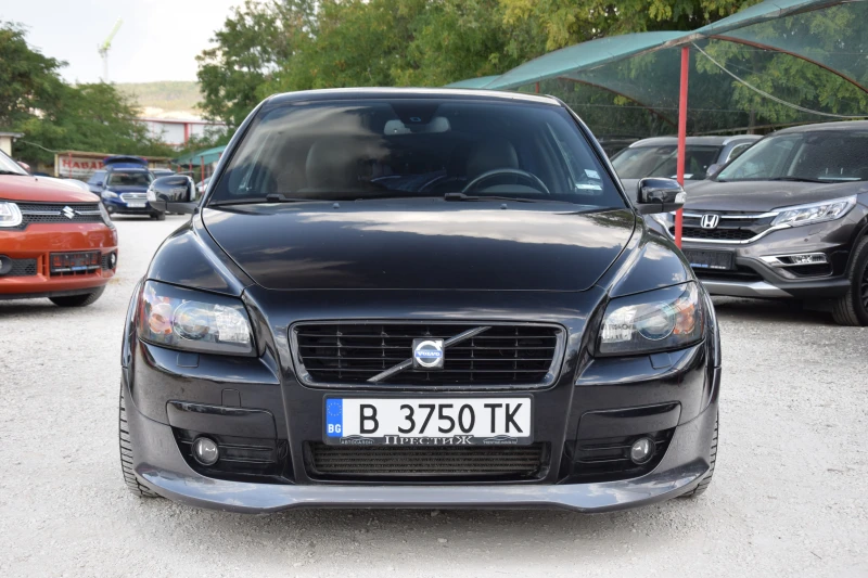 Volvo C30 Т5 R-Design, снимка 2 - Автомобили и джипове - 51733614