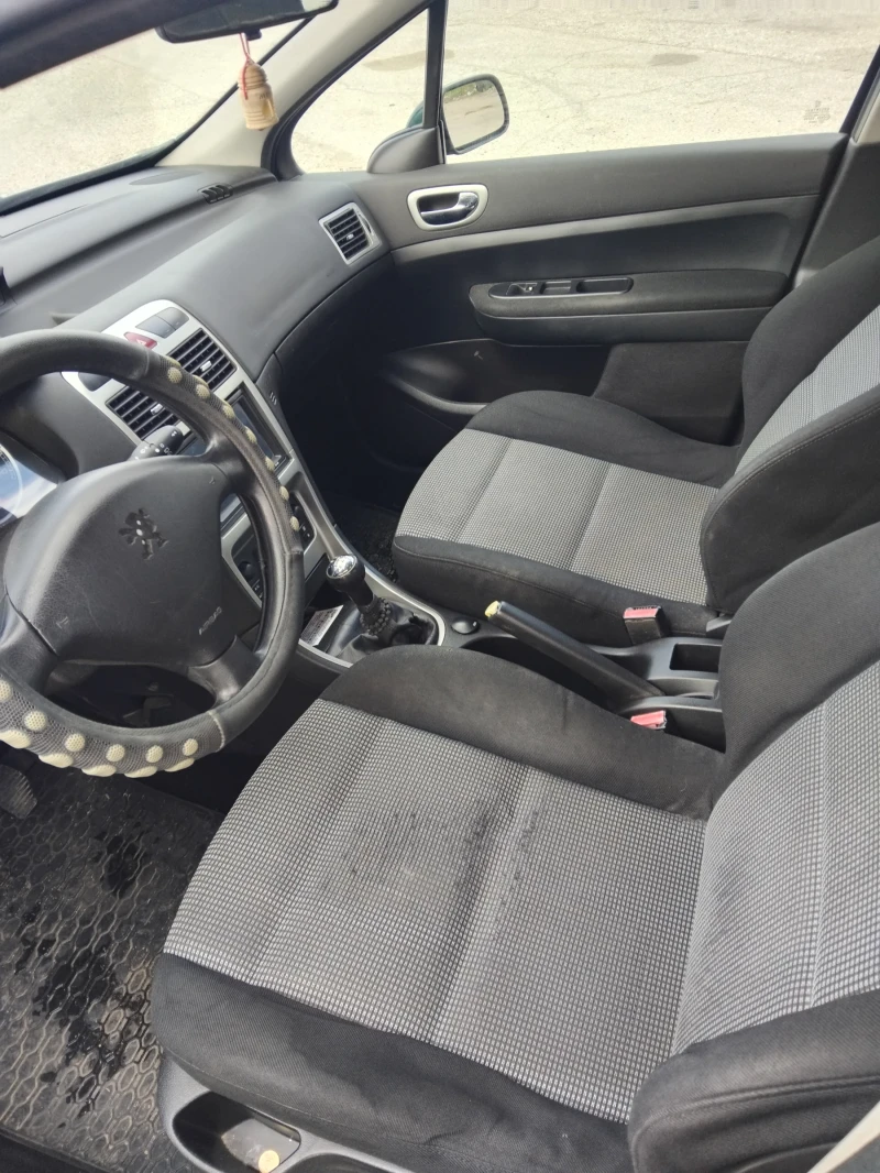 Peugeot 307 1.6 хди, снимка 12 - Автомобили и джипове - 51975889