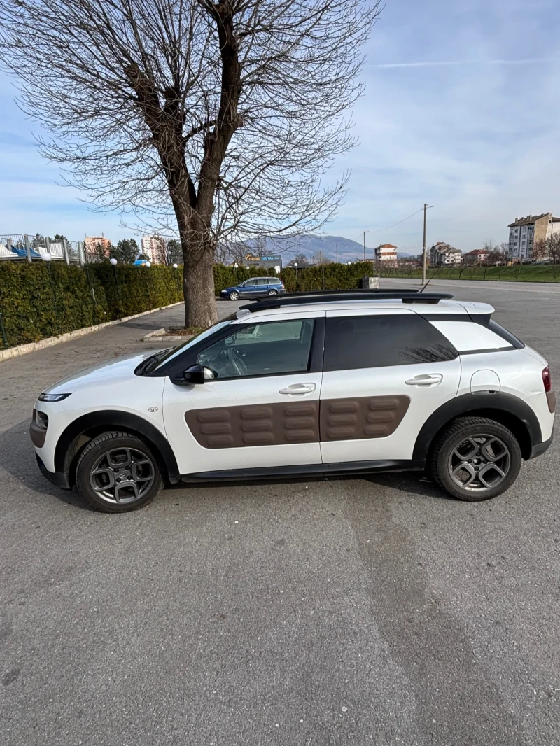 Citroen C4 Cactus, снимка 4 - Автомобили и джипове - 52627965