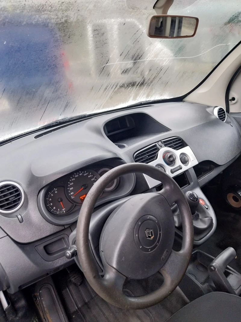 Renault Kangoo, снимка 3 - Автомобили и джипове - 52707876