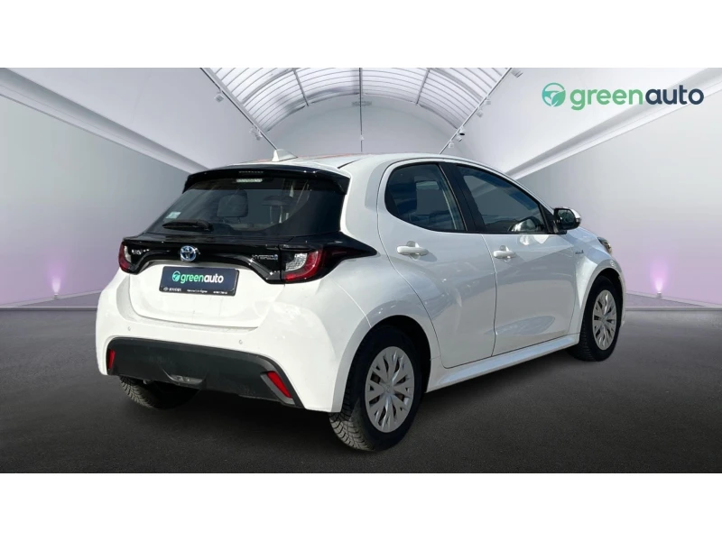 Toyota Yaris 1.5 HSD, Месечна вноска от 204  , снимка 7 - Автомобили и джипове - 53095159