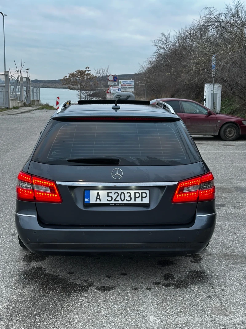Mercedes-Benz E 250, снимка 4 - Автомобили и джипове - 53446678