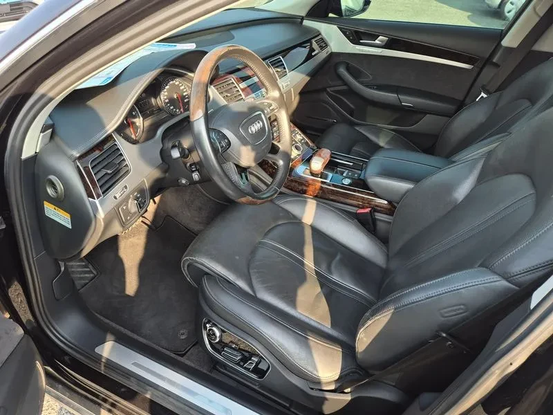 Audi A8 4.2 TDI QUATTRO, снимка 14 - Автомобили и джипове - 55096373