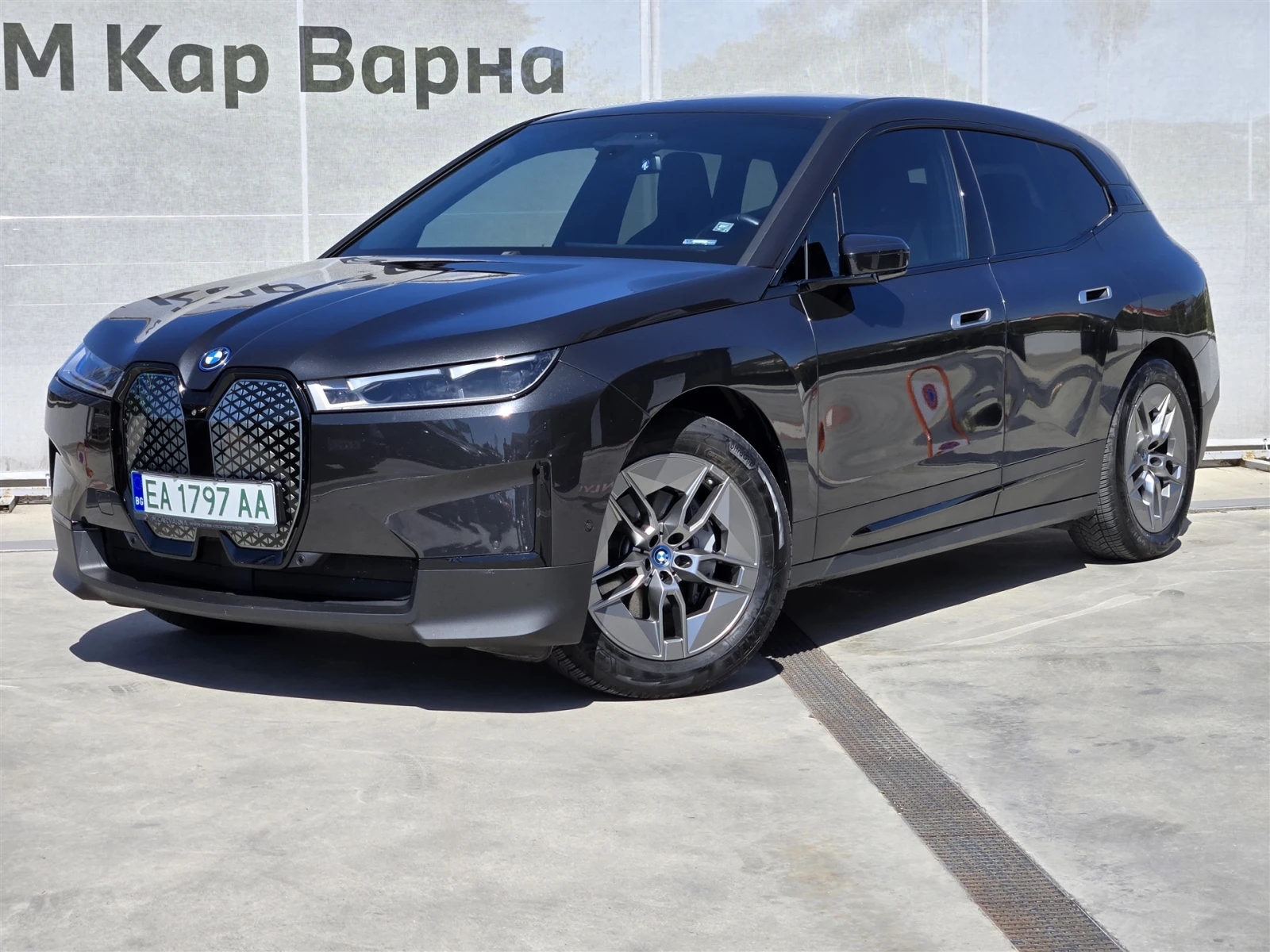 BMW iX XDRIVE40, снимка 1