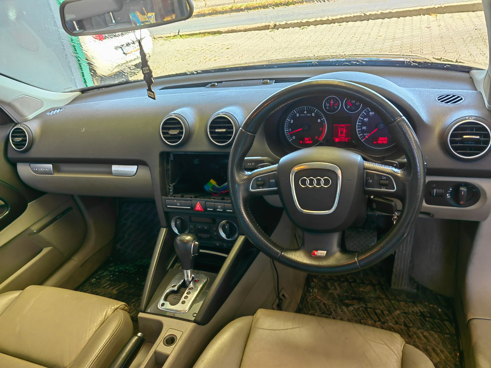 Audi A3 3.2 DSG  - изображение 8