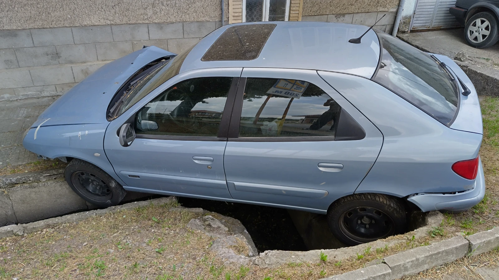 Citroen Xsara 1.4 75 к.с. - изображение 2