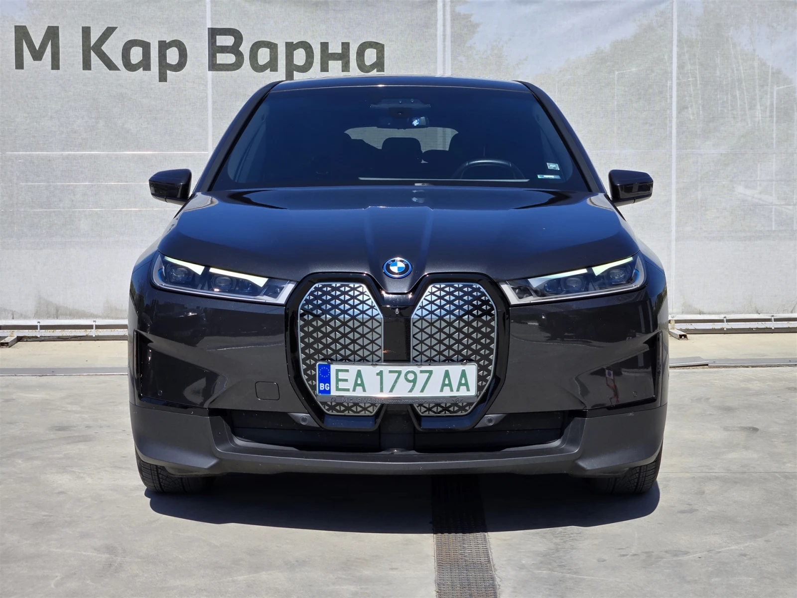 BMW iX XDRIVE40 - изображение 4