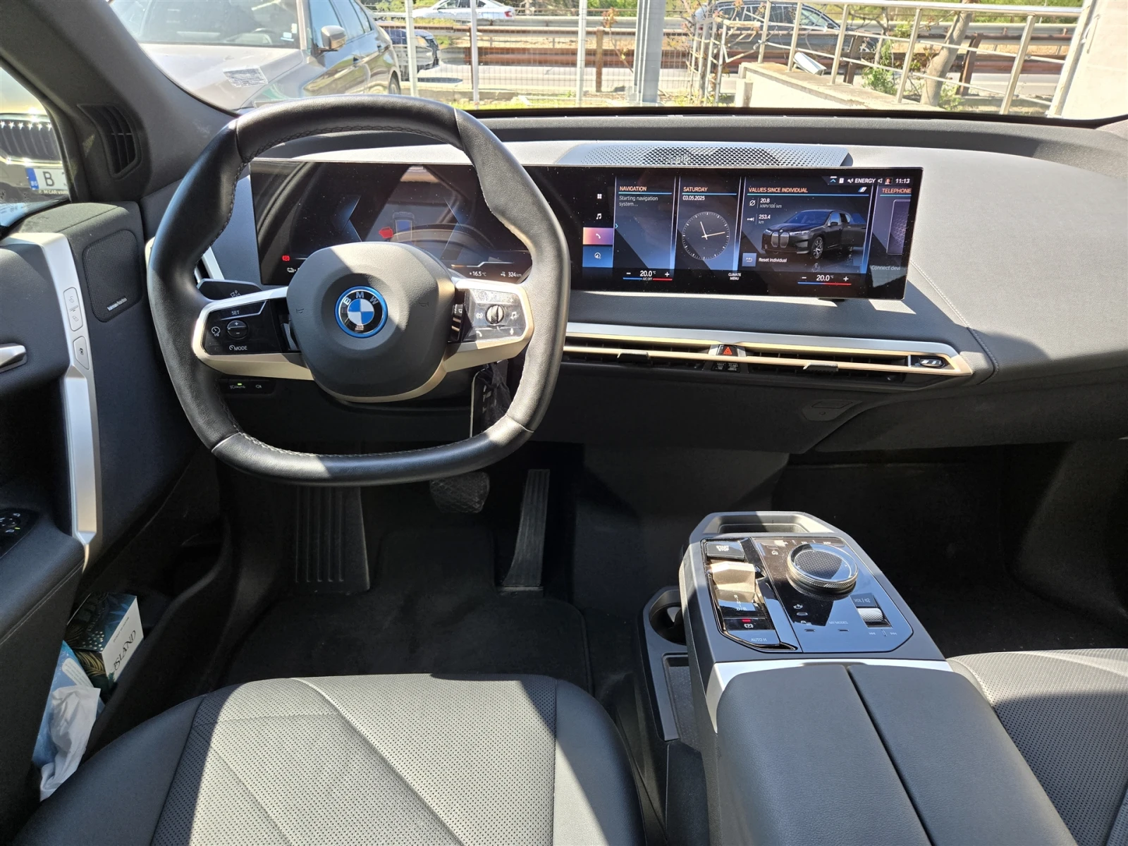 BMW iX XDRIVE40 - изображение 2
