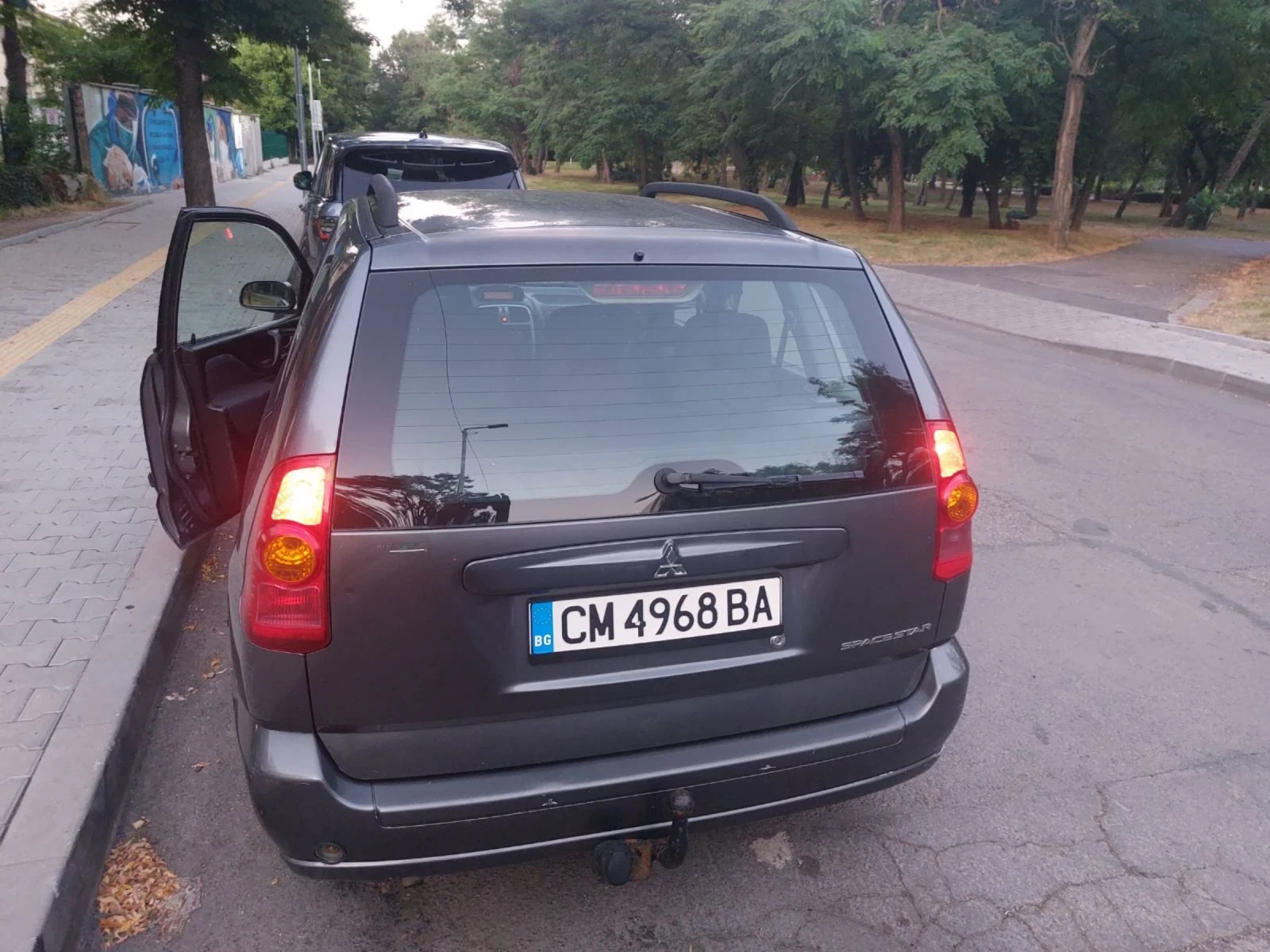 Mitsubishi Space star 1, 6 бензин/газ  98кс - изображение 2