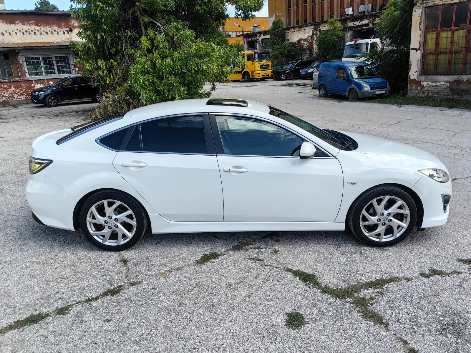 Mazda 6 2.5 бензин - газ BRC 170 кс, Facelift, Отлична  - изображение 3
