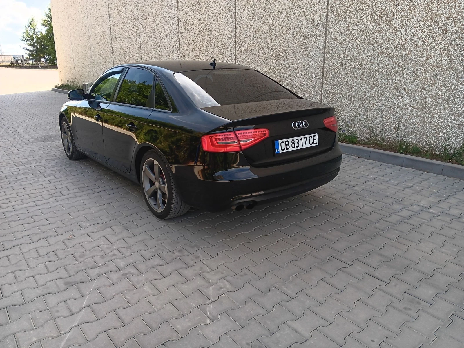 Audi A4 2.0тди, 143кс Обслужена, Перфектна, Топ - изображение 7
