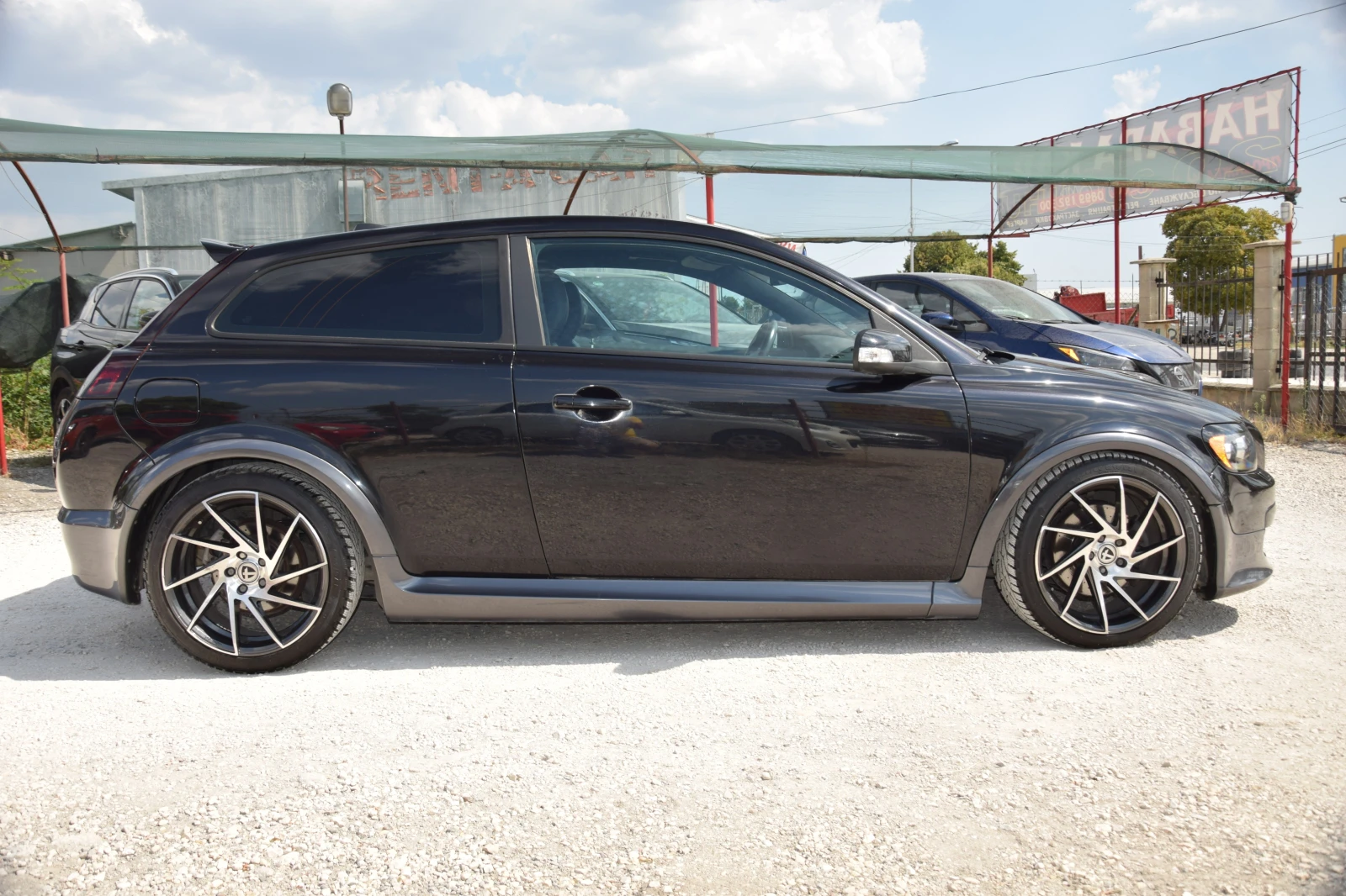 Volvo C30 Т5 R-Design - изображение 8
